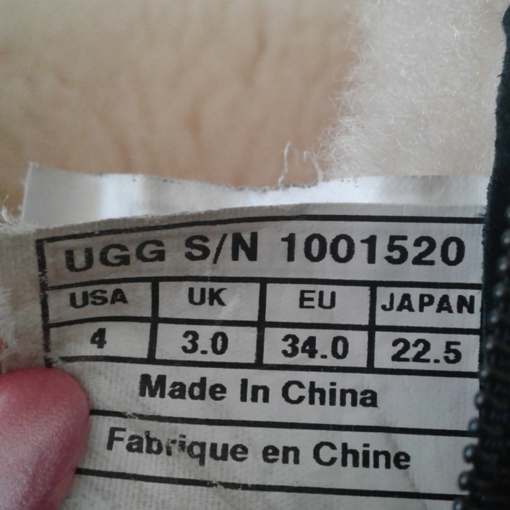 Size 4 black ugg zip up boots